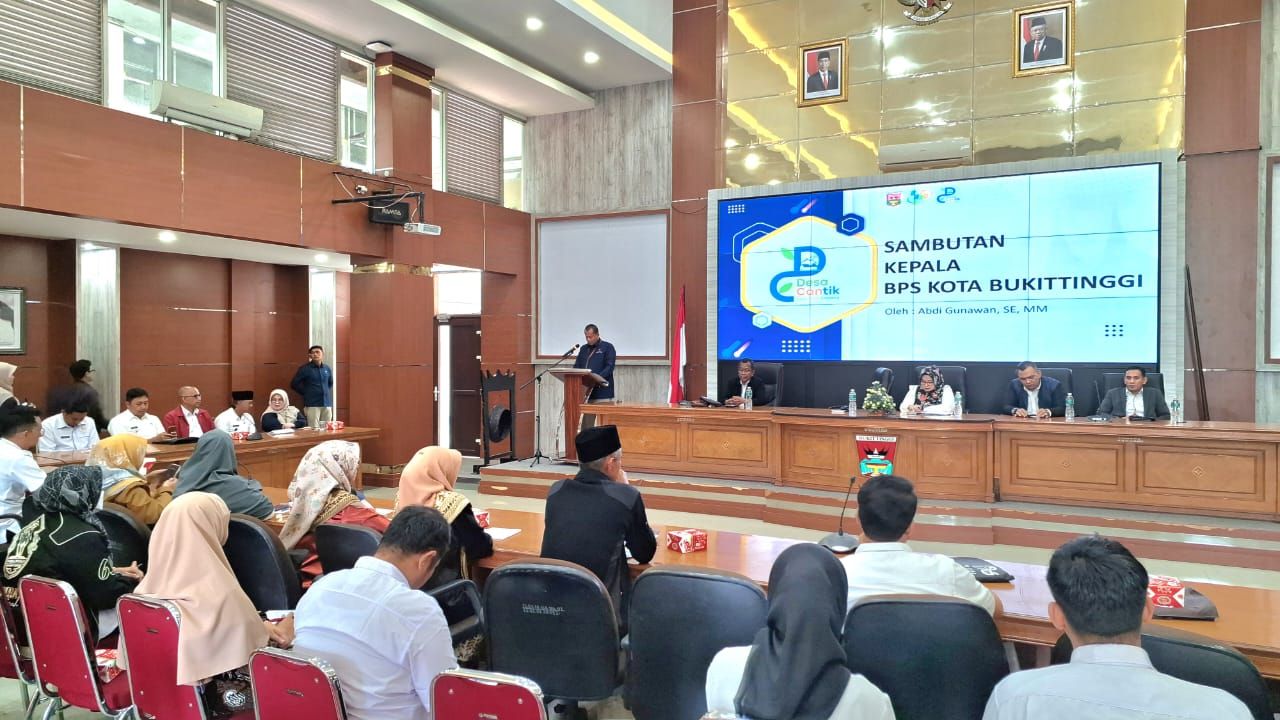 BPS Kota Bukittinggi Gelar Pembinaan Desa Cantik untuk Tingkatkan Kualitas Data Statistik