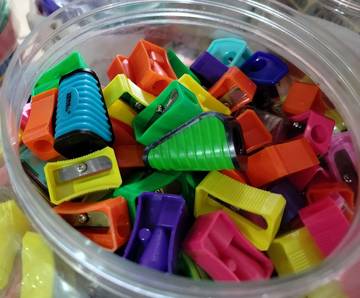 Lebih dari Sekadar Alat Tulis, Sejarah Rautan Pensil