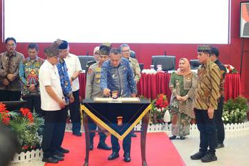 Wabup Meranti Ikuti Deklarasi Bersama Cegah Perdagangan Orang 